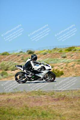 media/Apr-21-2024-TrackXperience (Sun) [[1a8d4e68db]]/Level 2/Session 1 (Turn 2)/